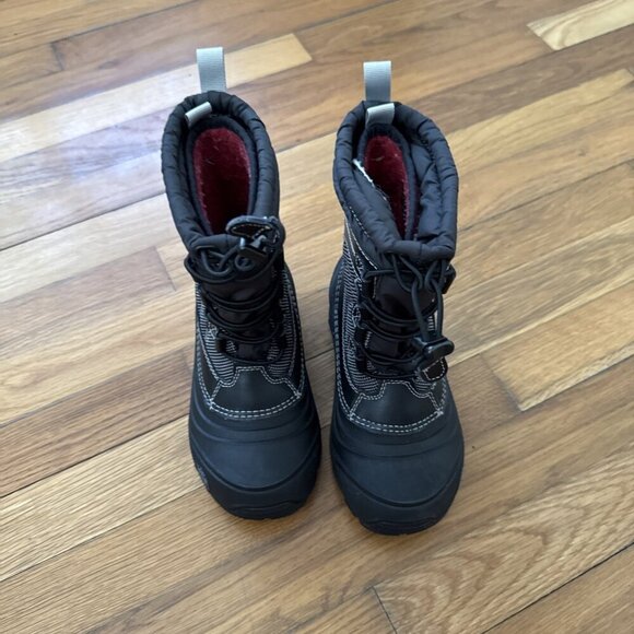 The North Face Boots Boys Therma Felt Black Winter Snow Size 1 - Picture 1 of 8